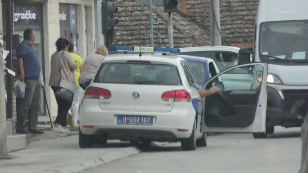 Policajca ranio osumnjičeni za ubistvo Nikole Stankovića: Horor u Bulevaru kralja Aleksandra, meci na sve strane