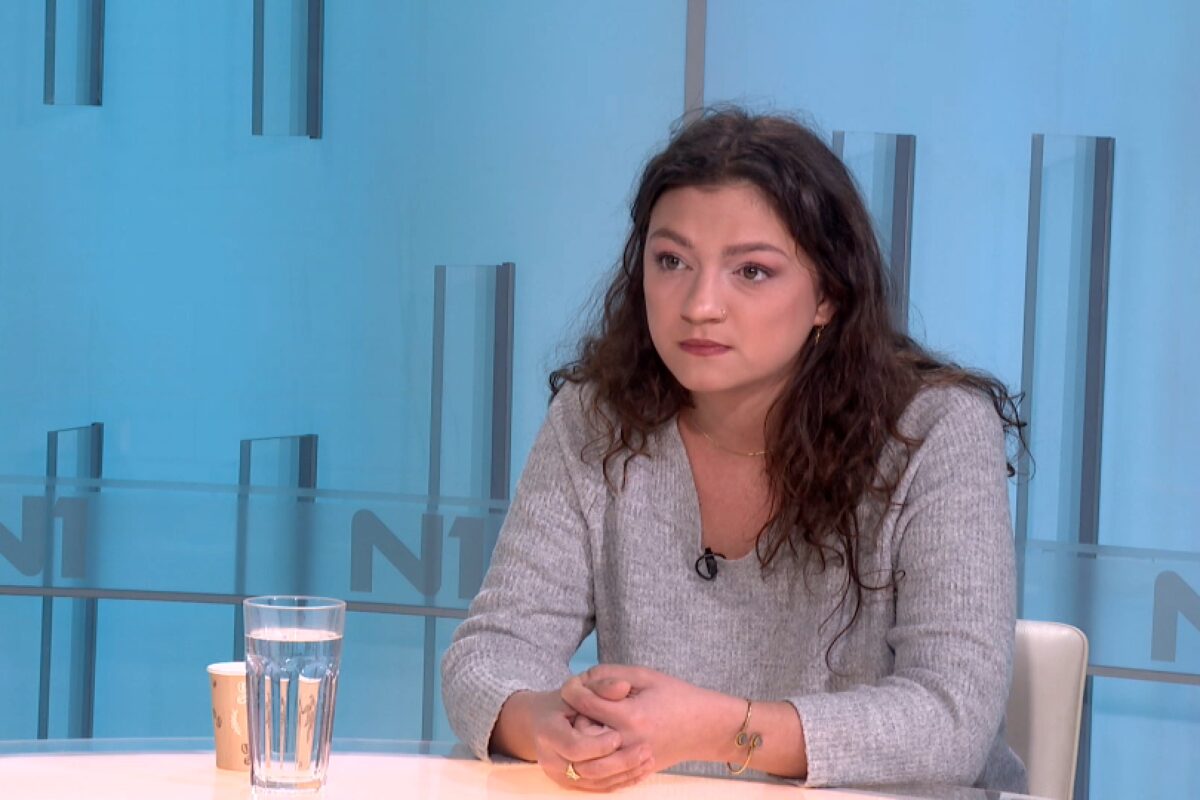 Mila Pajić: Prvi put vidimo da su se ljudi iz vlasti uplašili za svoje fotelje