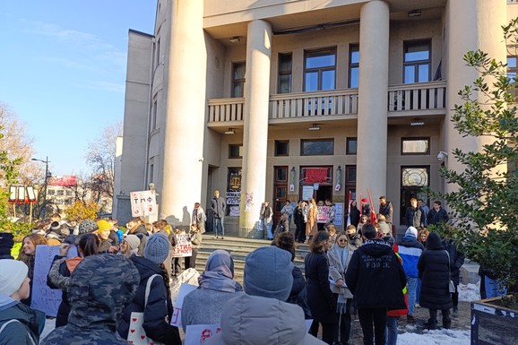 Studenti i danas blokirali saobraćajnice na 15 minuta, najavili okupljanje za Novu godinu