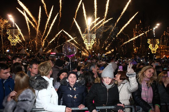 Za doček Nove godine RHMZ upalio alarme zbog 2 OPASNE POJAVE, a onda temperatura skače na čak 14 stepeni! Posle toga, novi obrt