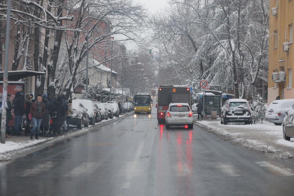 Vreme danas promenljivo i hladno, a evo kakvo nas vreme čeka za doček! Najnovija RHMZ najava: Početak nove godine donosi nam vremenskih obrt!