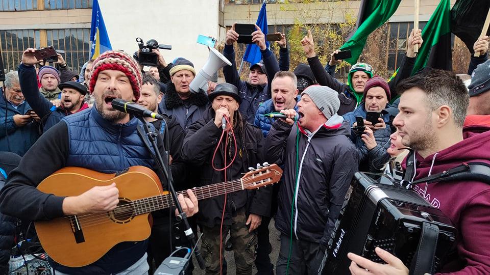 Bend Dubioza Kolektiv odložio premijeru nove pesme: U petak sve mora da stane