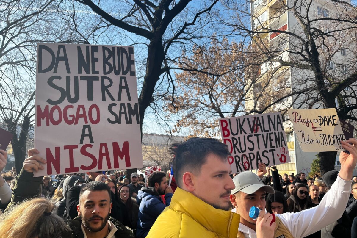 Novosadski studenti najavili svakodnevne proteste ispred suda, zbog nezakonitog ispitnog roka