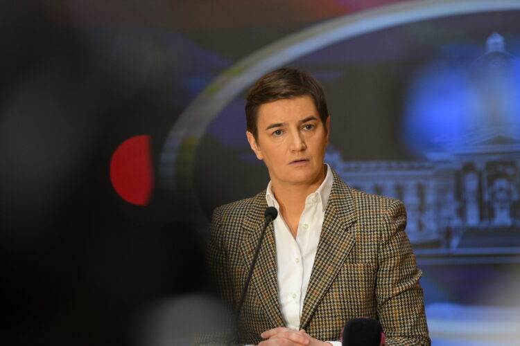 Brnabić: Iniciraću sednicu Odbora za prosvetu – ugrožena prava većinskog dela studenata