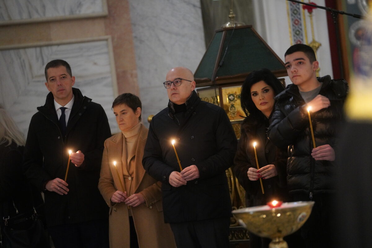 U Hramu Svetog Save održan pomen povodom sedam godina od ubistva Olivera Ivanovića