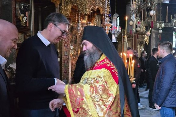 „OVA GODINA NEĆE BITI LAKA“ Vučić: Na Hilandaru svaki Srbin dobije ohrabrenje i snagu (FOTO, VIDEO)