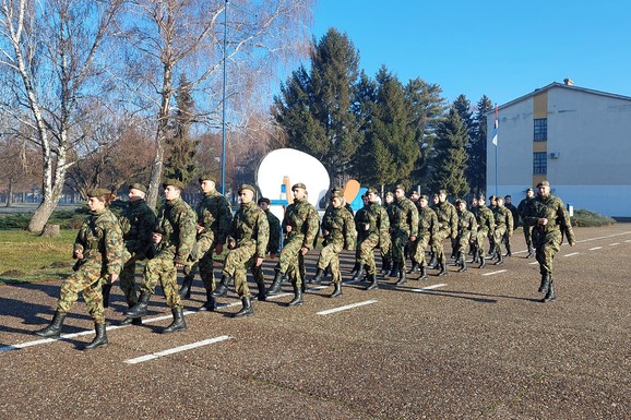 U toku realizacija vojnog osposobljavanja kandidata za podoficire u Pančevu (FOTO)