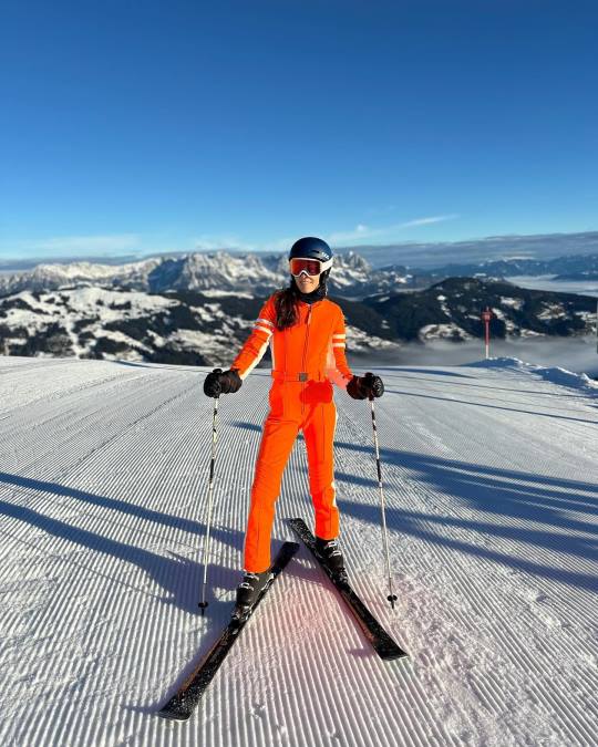 ANA IVANOVIĆ OVAJ NAPITAK PIJE SVAKI DAN: Majka tri sina zadržala savršeno telo, smanjuje bore i oslobađa od stresa