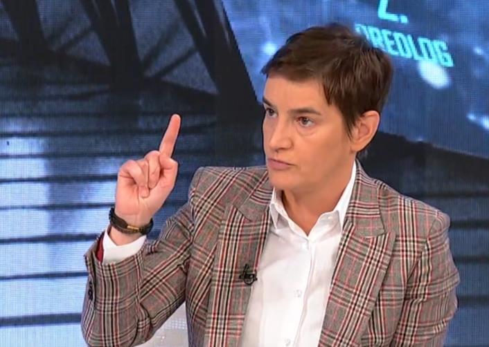 „ZAHTEVI STUDENATA SU POLITIČKI“ Brnabić o protestima ispred Ustavnog suda: Hoće nasilnu smenu Vučića i otcepljenje Vojvodine